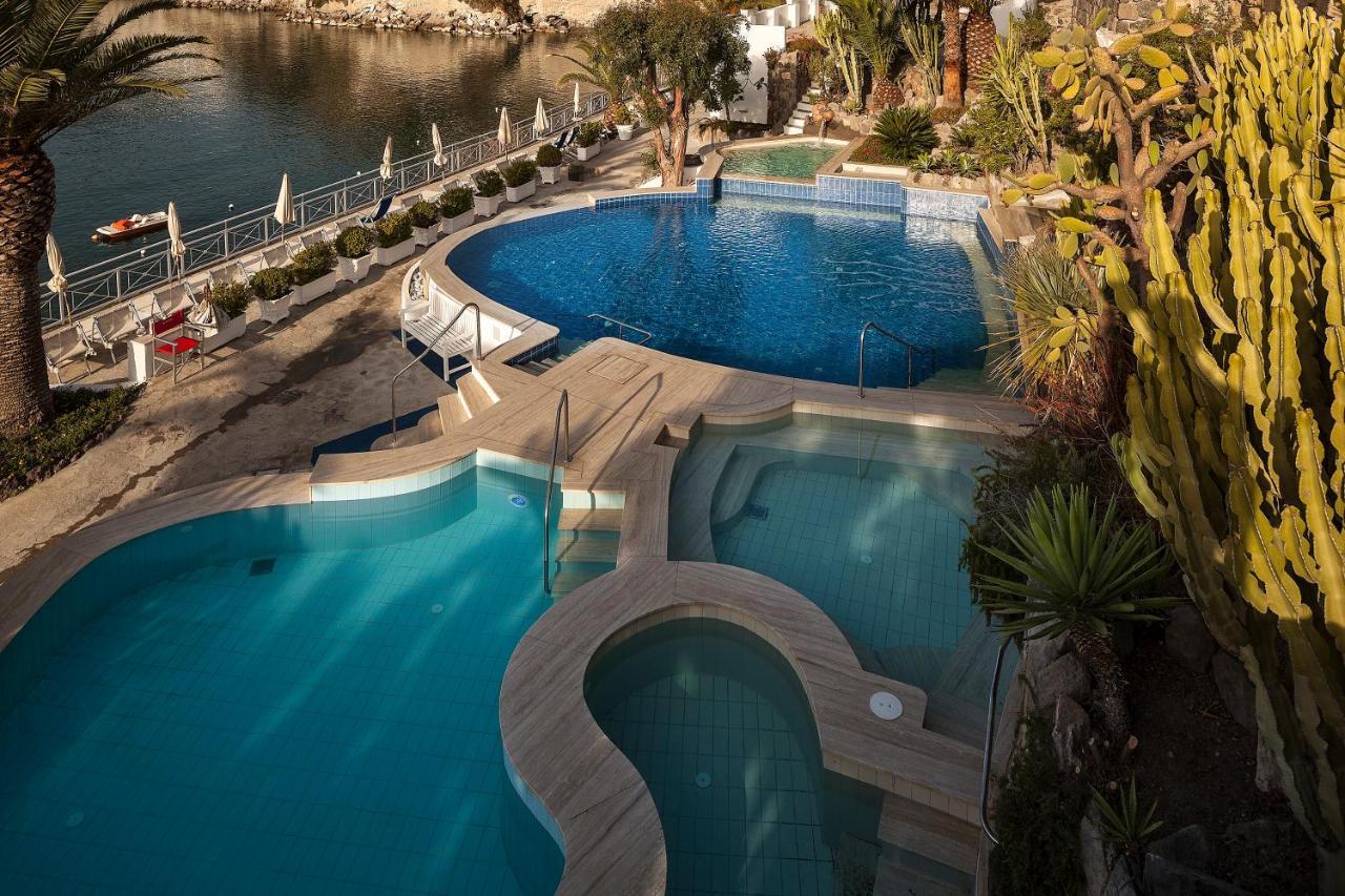 La Villa Resort & Spa Sant'Angelo  Bagian luar foto